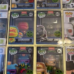Funko Pop Teenage Mutant Ninja Turtles Leonardo and Casey Jones Figures